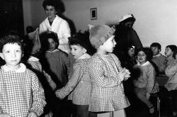 1962 asilo festa