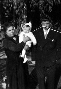1957 con nonna e papà